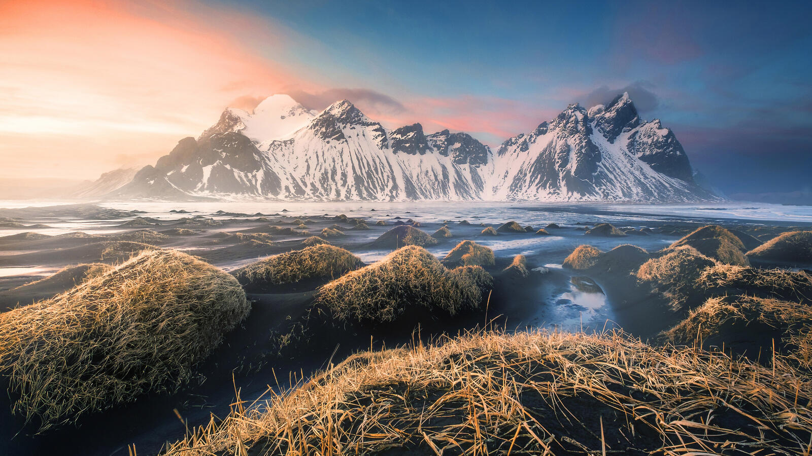 Бесплатное фото Снежная скала в Исландии