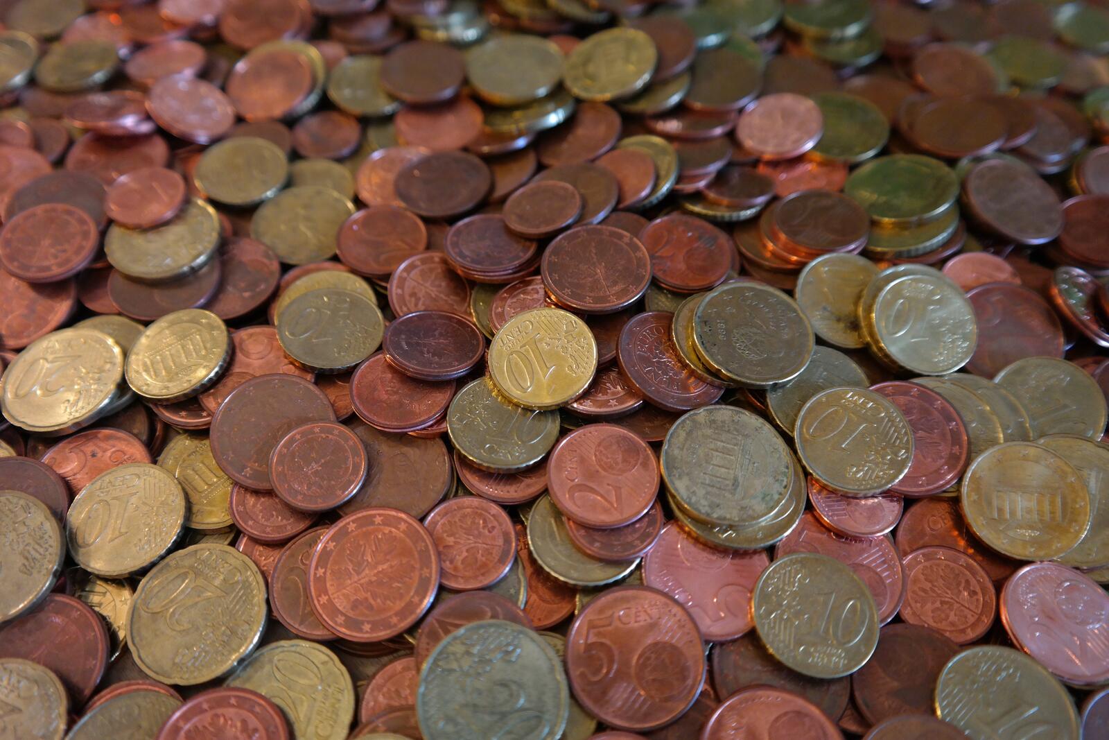 Бесплатное фото Железные монеты разных стран