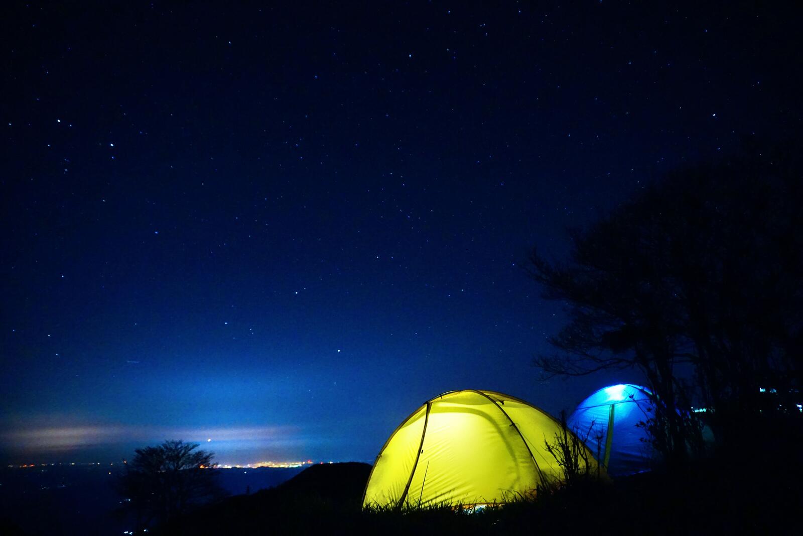 Обои палатка ночь звездное небо на рабочий стол