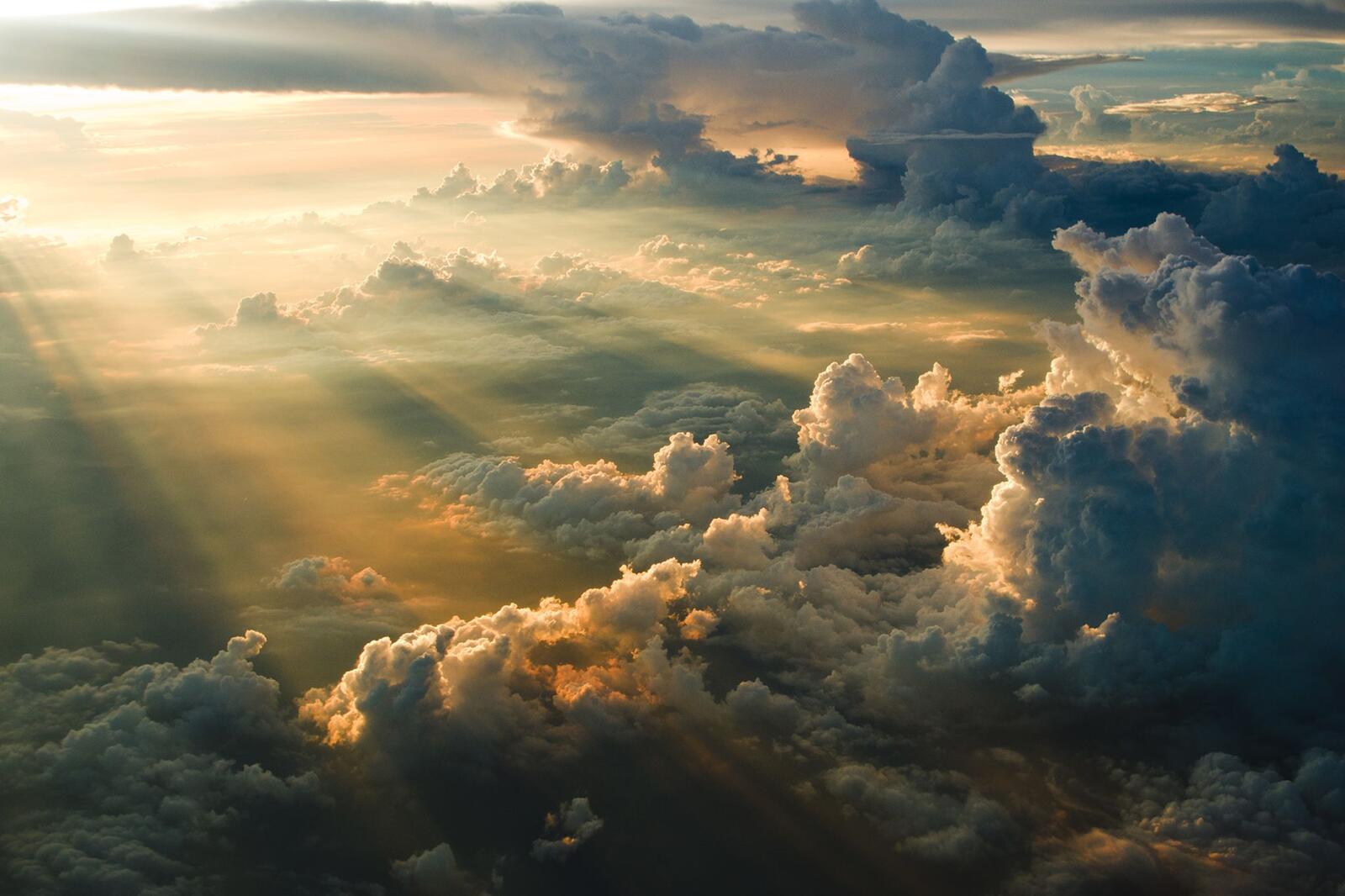 Wallpapers sun rays above clouds clouds on the desktop