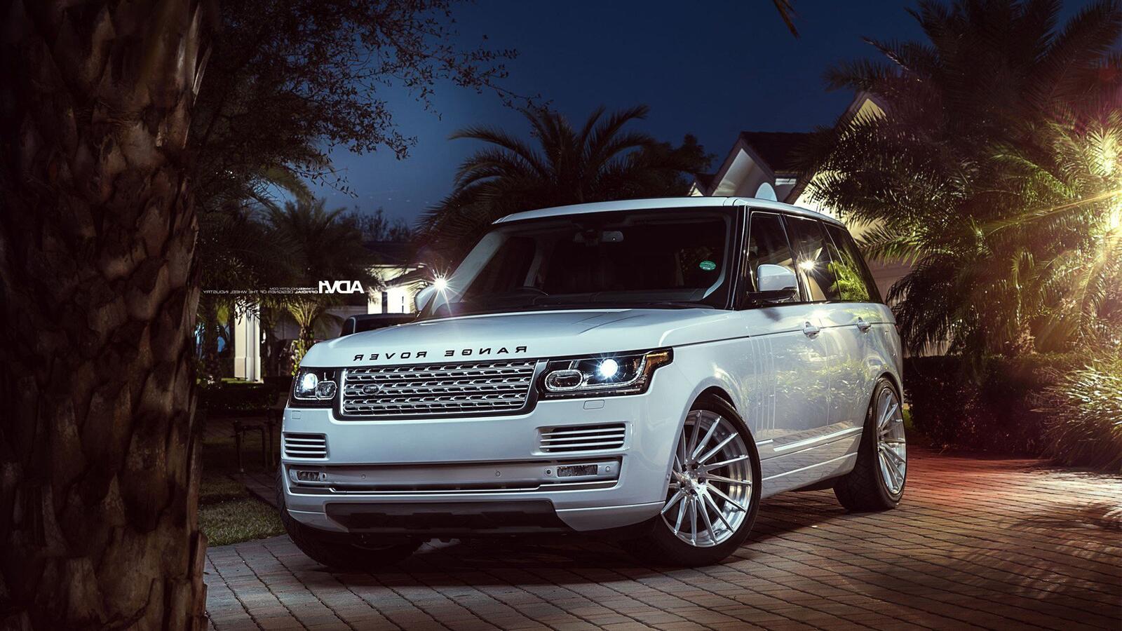 Wallpapers Range Rover light silvery on the desktop