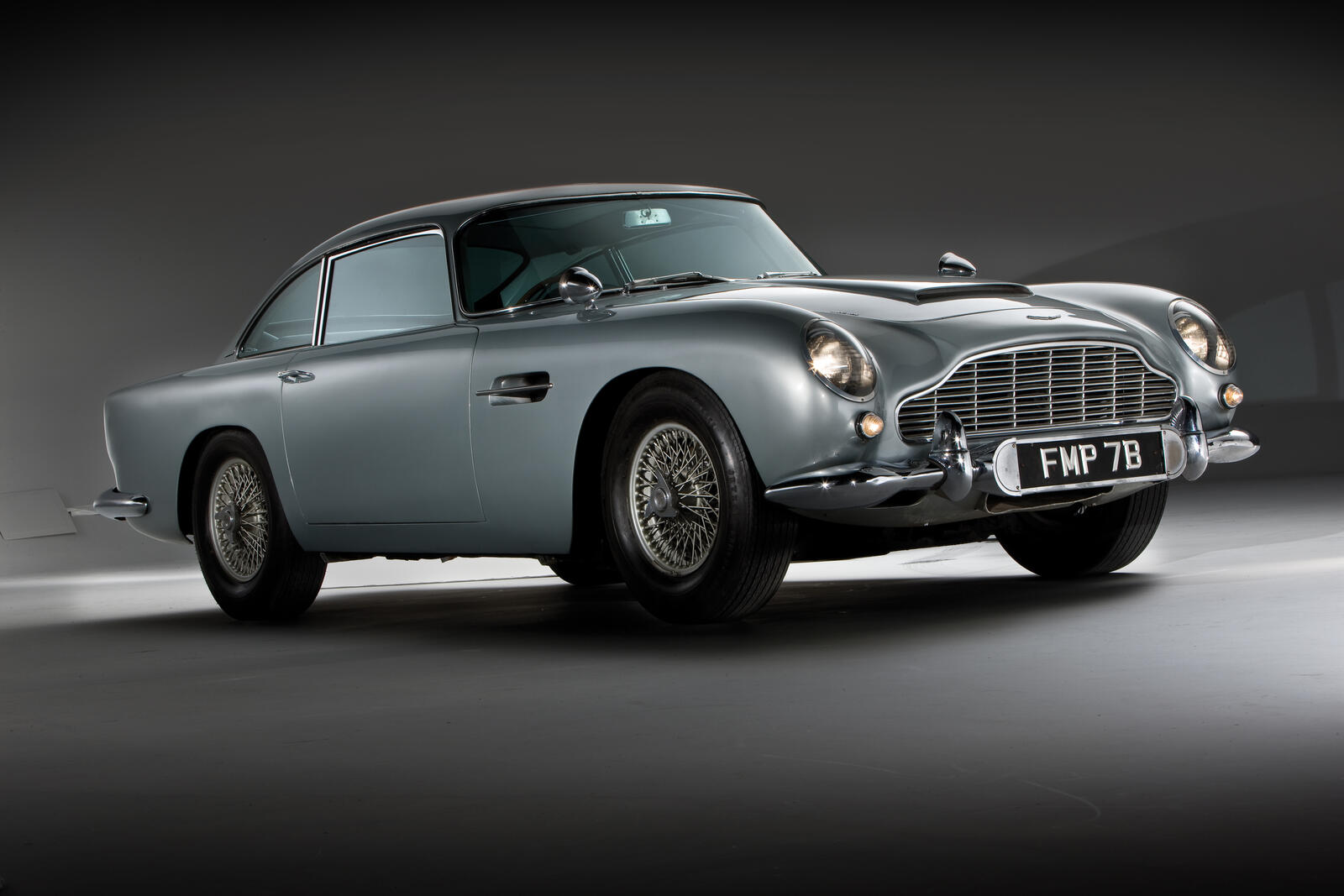 Free photo A 1964 Aston Martin.
