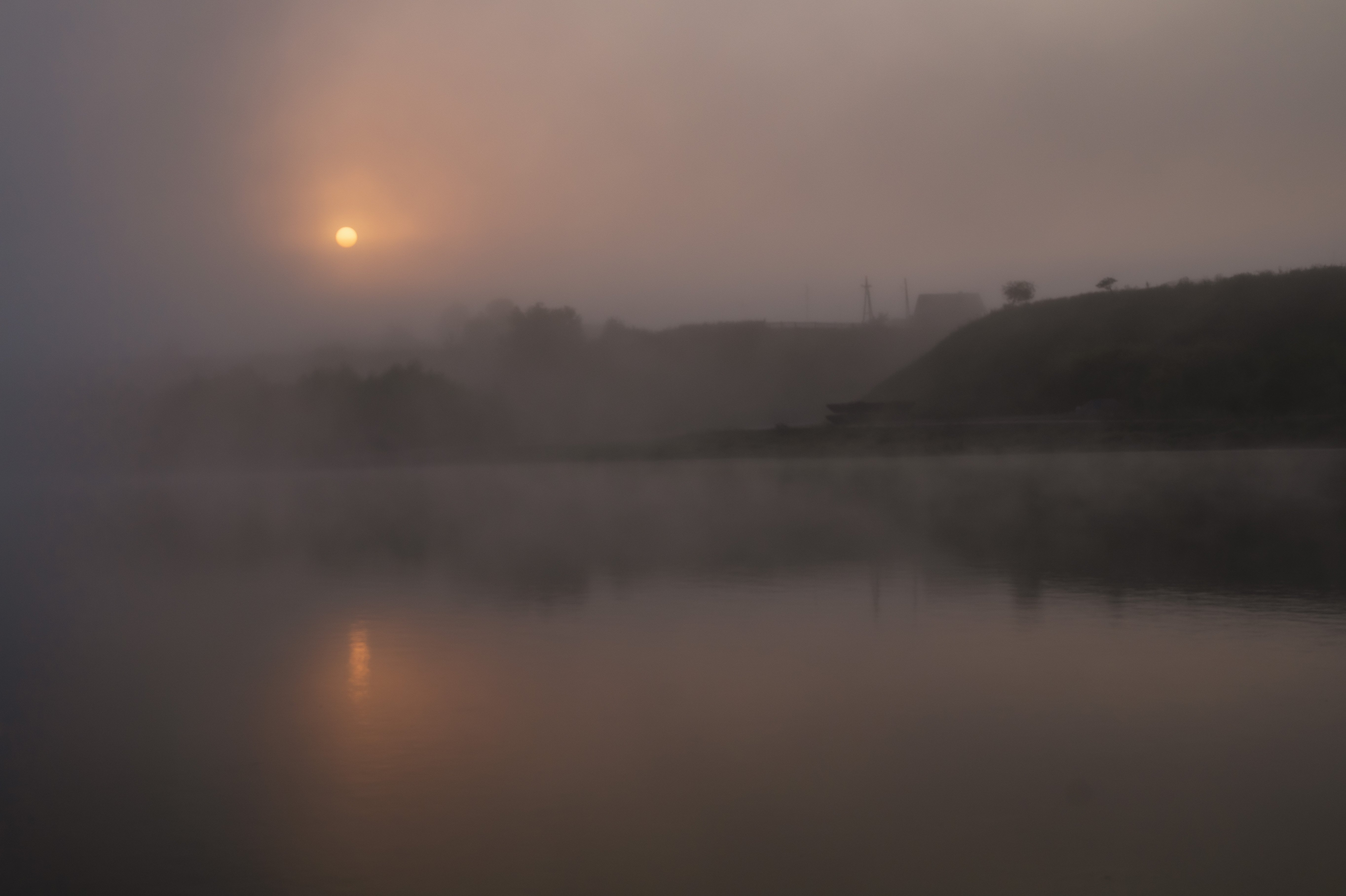 免费照片西伯利亚小河上的黎明