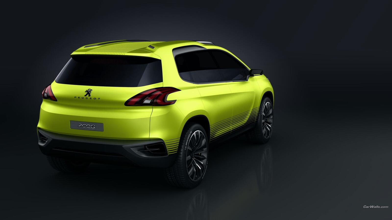 Free photo Peugeot 2008 in the lettuce color