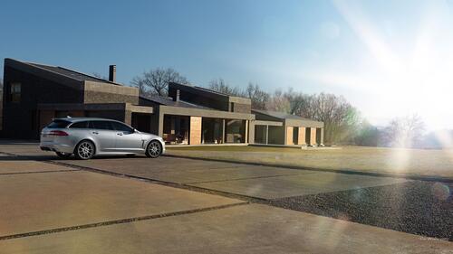 Jaguar Xf в солнечную погоду