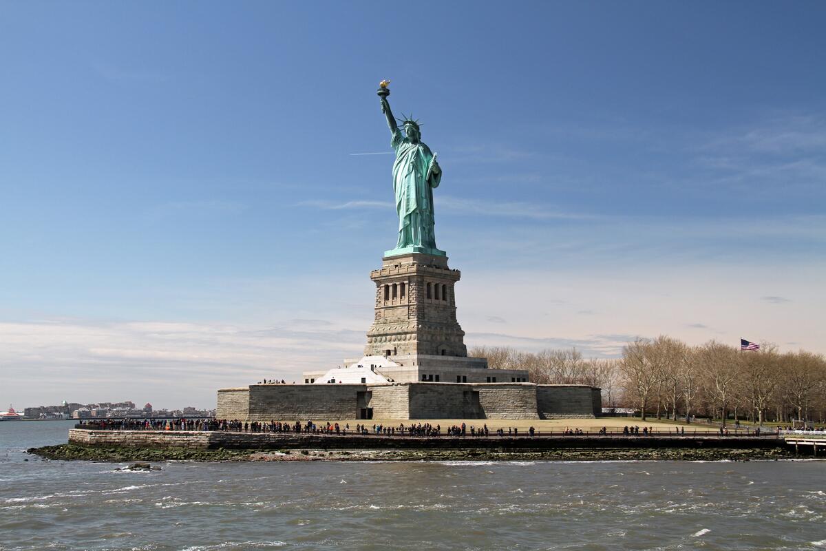 纽约自由女神像。