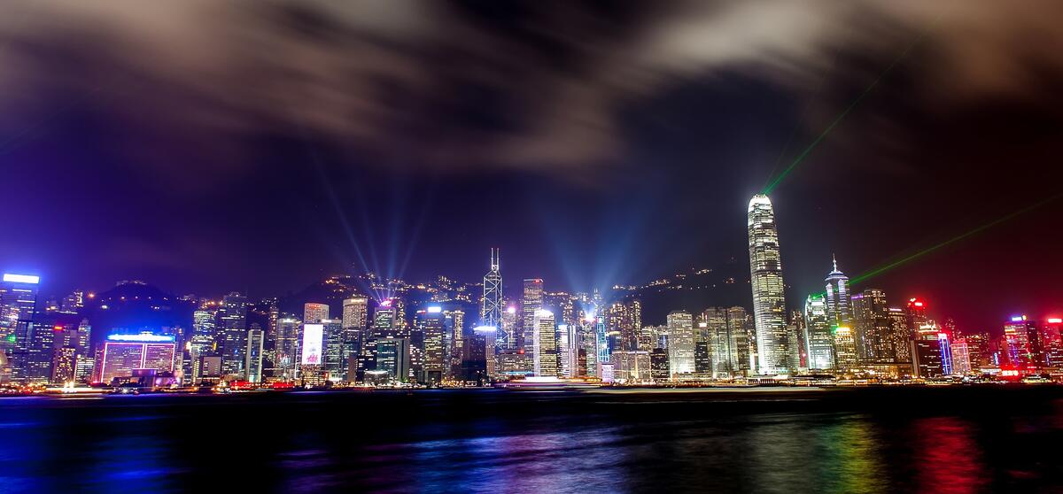 Лазерное шоу в Гонконге