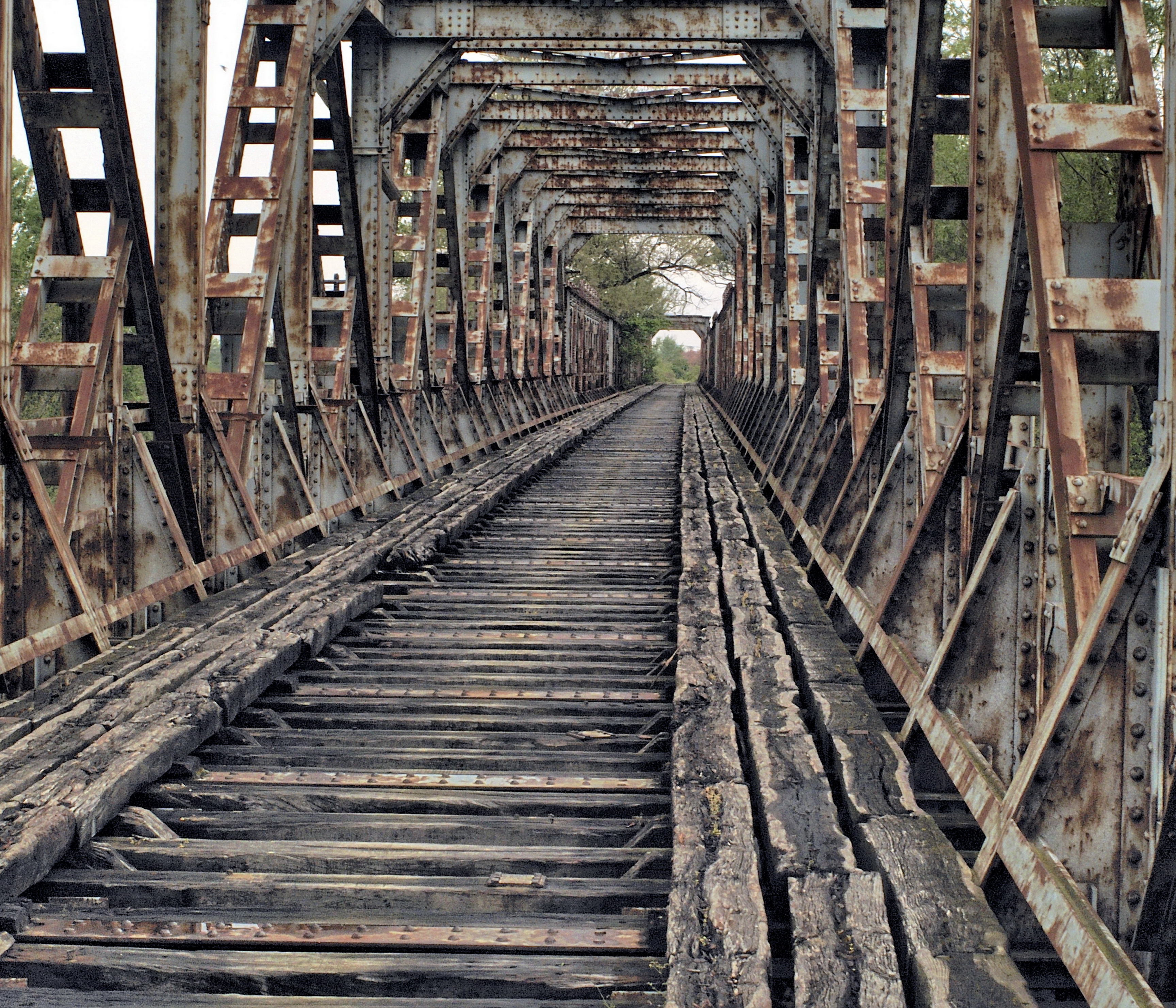 Обои древесина железная дорога мост на рабочий стол