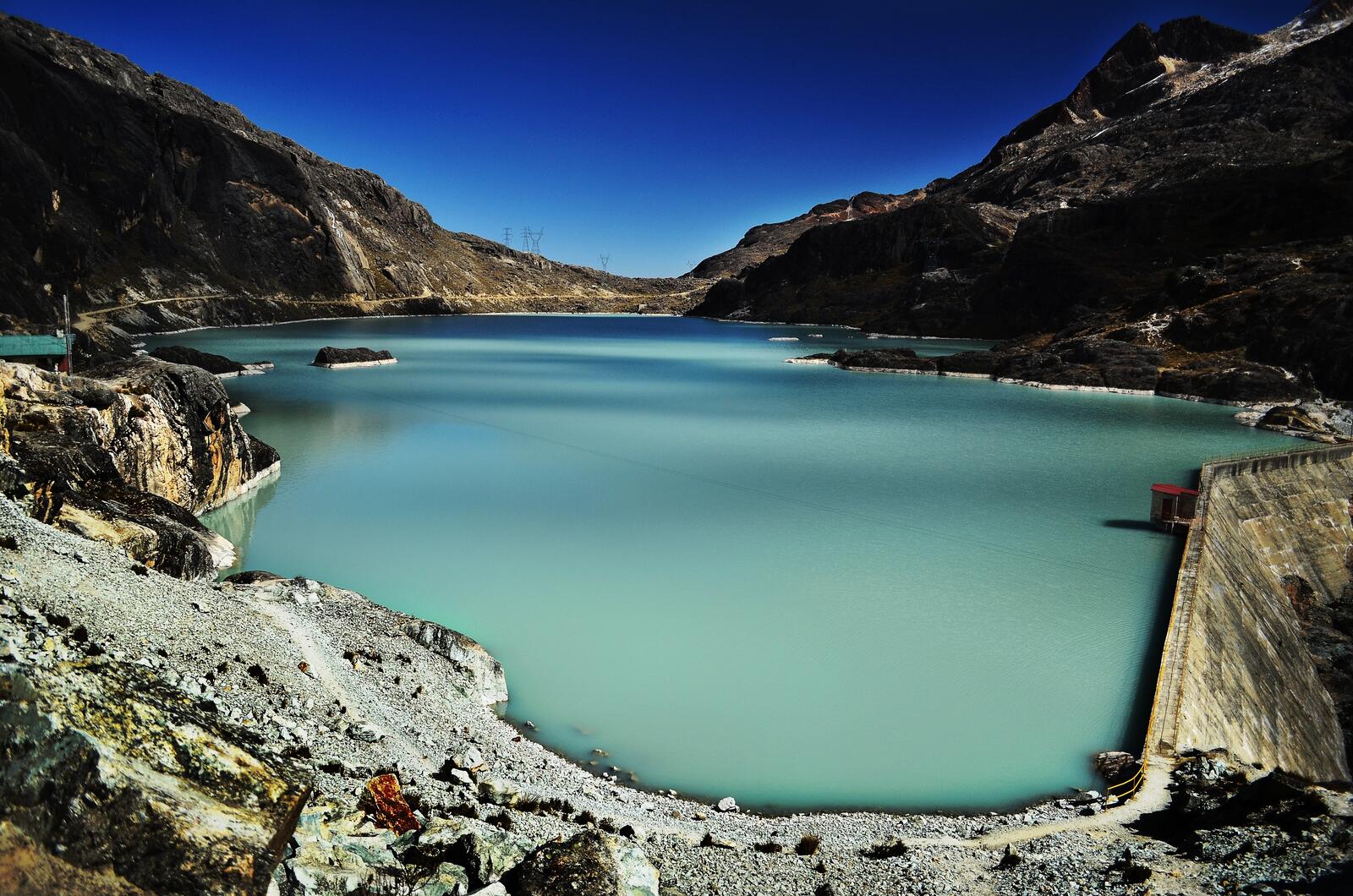 Эль-Альто (Боливия). Озеро в Швейцарии. Озеро окруженное горами. Реки и озера Боливии. Озеро время работы