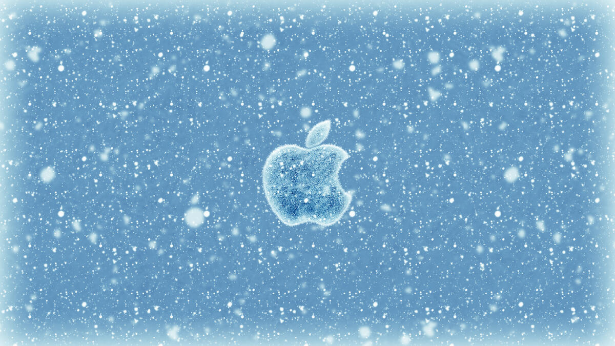 Логотип эпл на снежном фоне