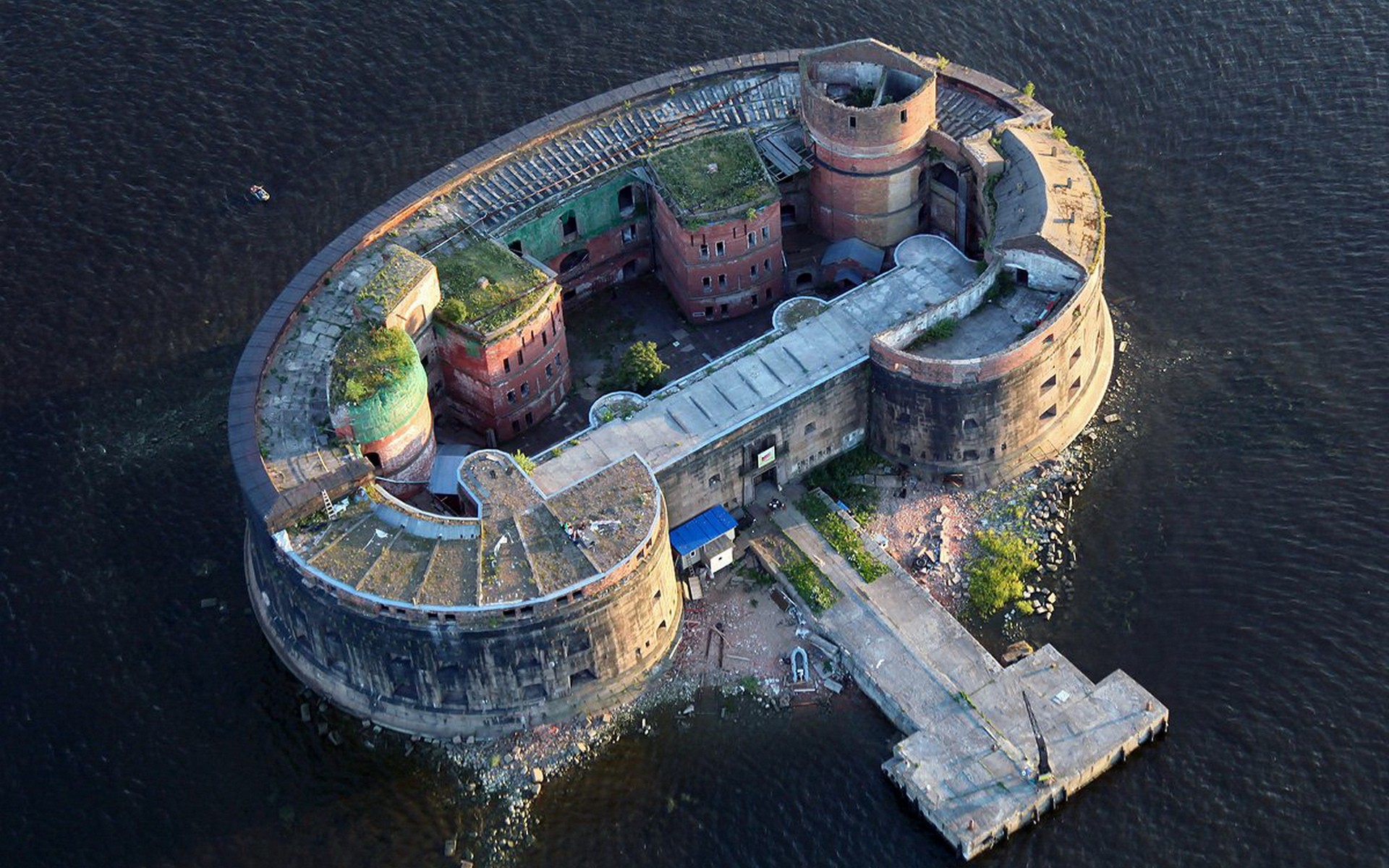 免费照片从高处俯瞰彼得罗巴甫洛夫斯克要塞