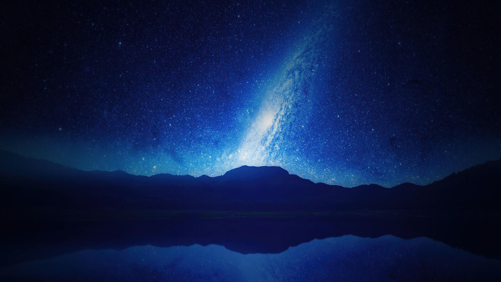 Бесплатное фото Ночное небо с млечным путем