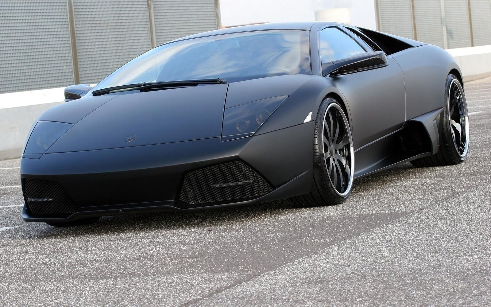 Free photo Black matte Lamborghini Murcielago.