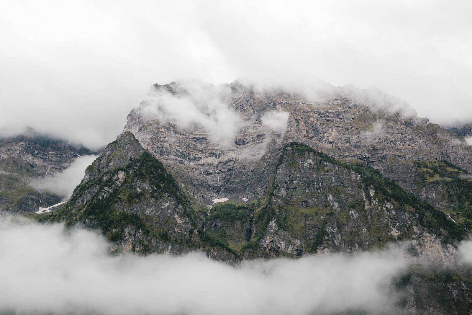 Free photo A mountain covered in fog