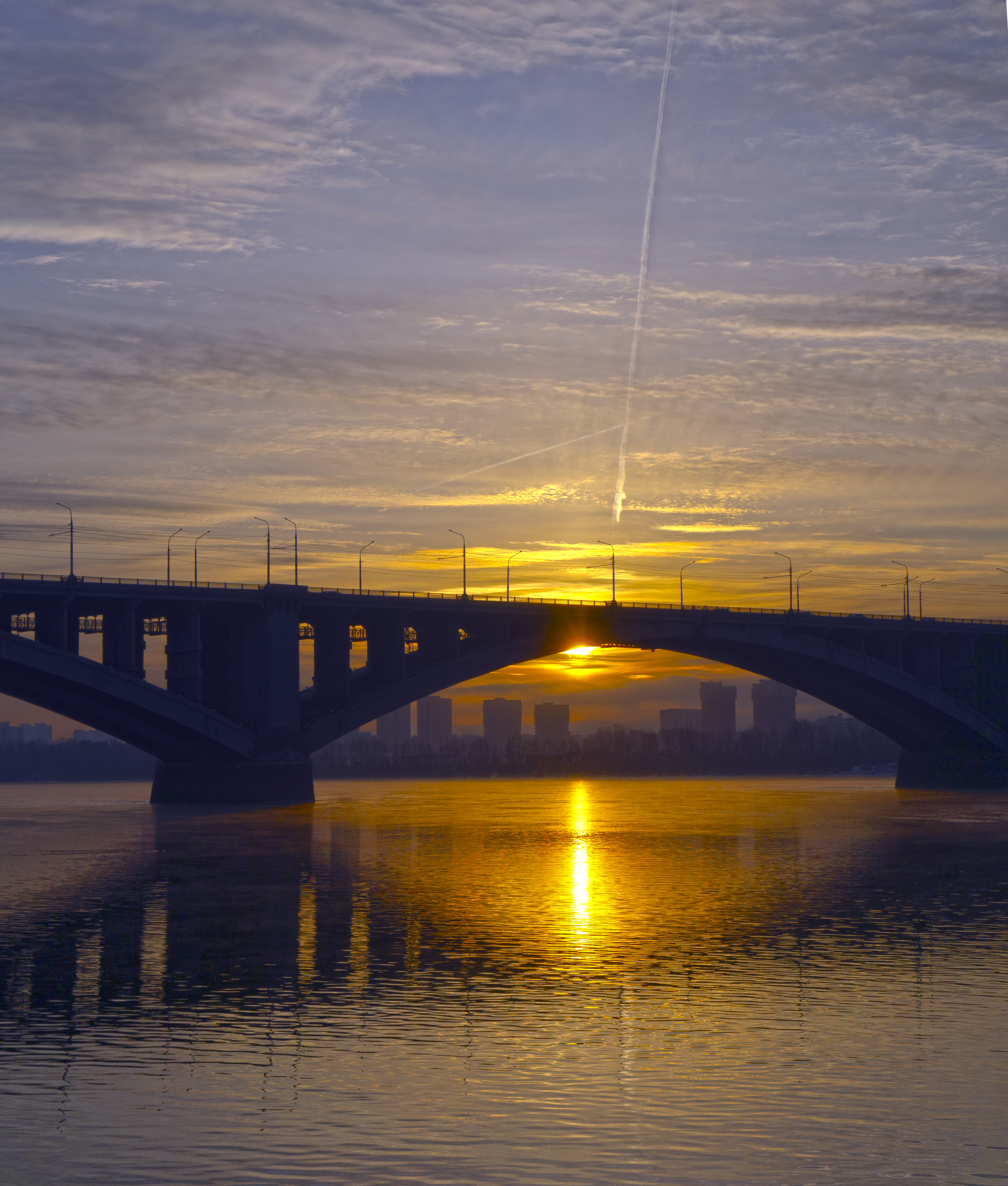免费照片叶尼塞河上空的清晨