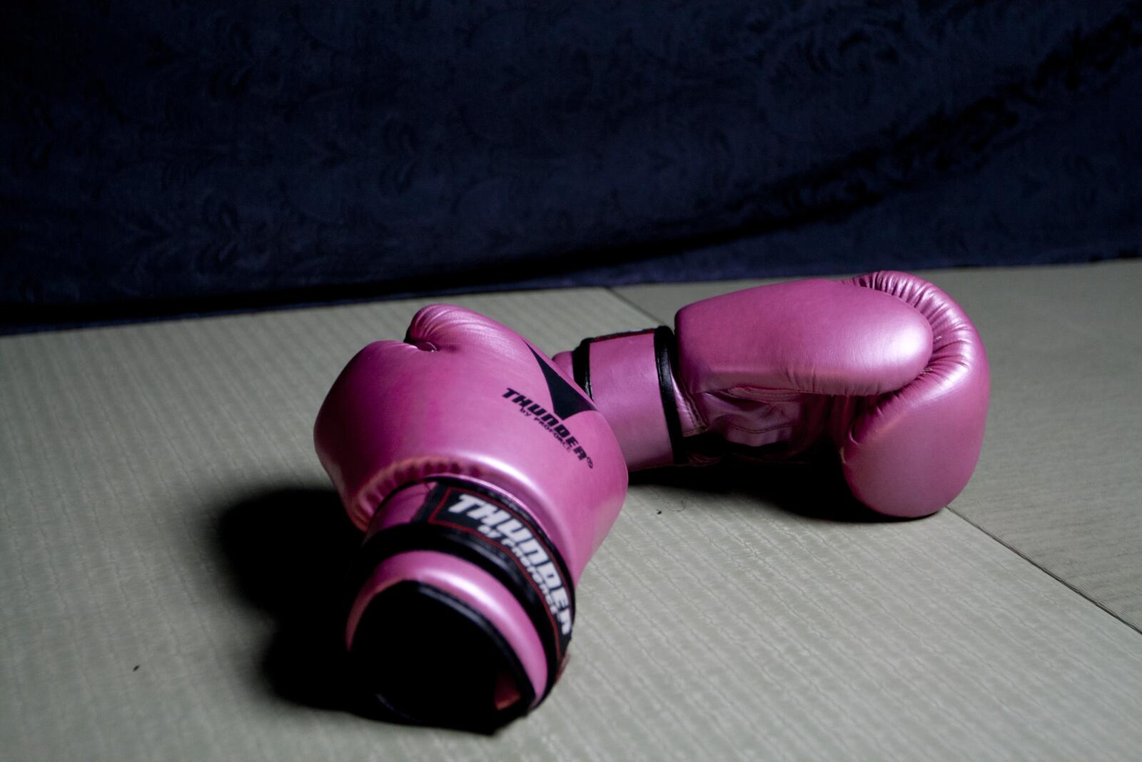 Бесплатное фото Розовые боксерские перчатки