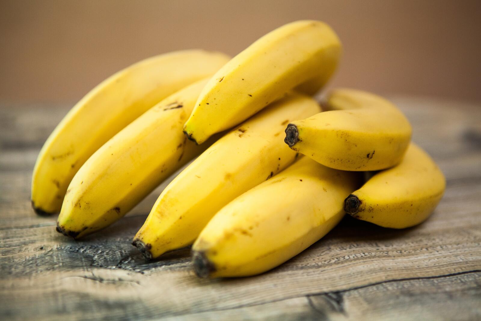Бесплатное фото Связка желтых бананов