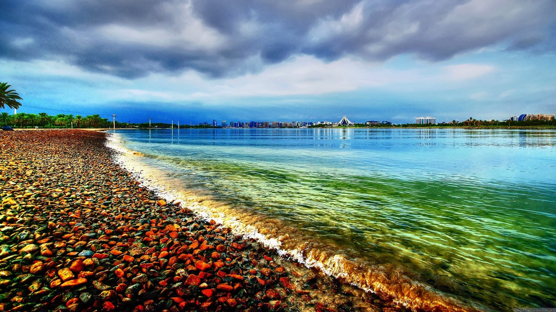 Бесплатное фото Необычно красивый берег моря
