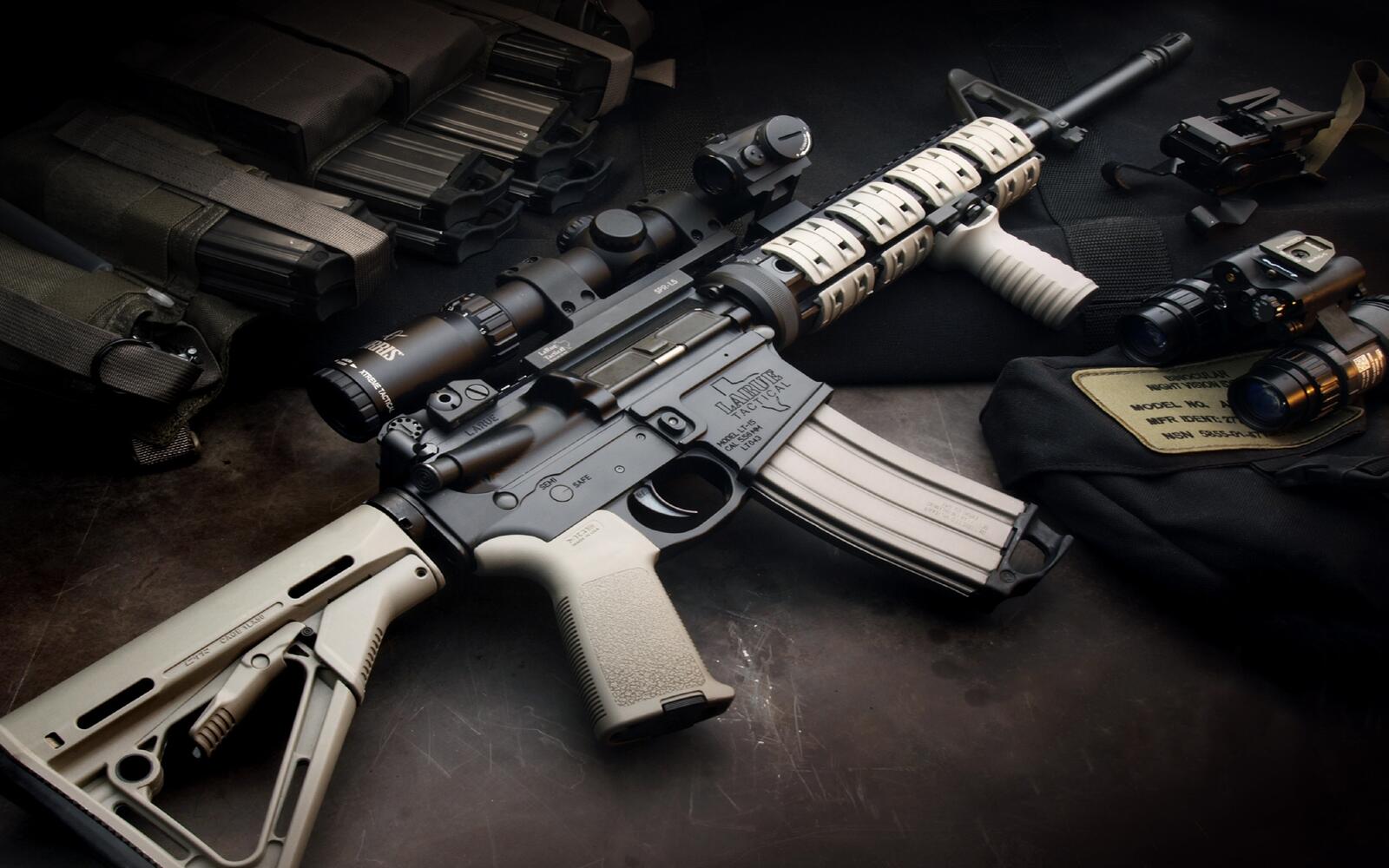 Бесплатное фото Американская автоматическая винтовка м4 а1