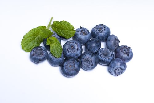 Blueberries and mint