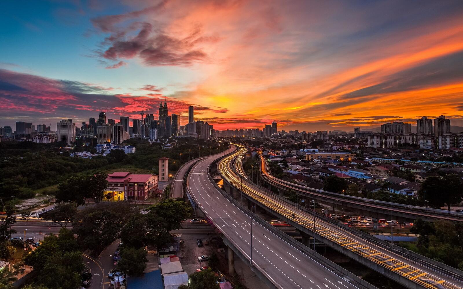 Бесплатное фото Куала-Лумпур на закате