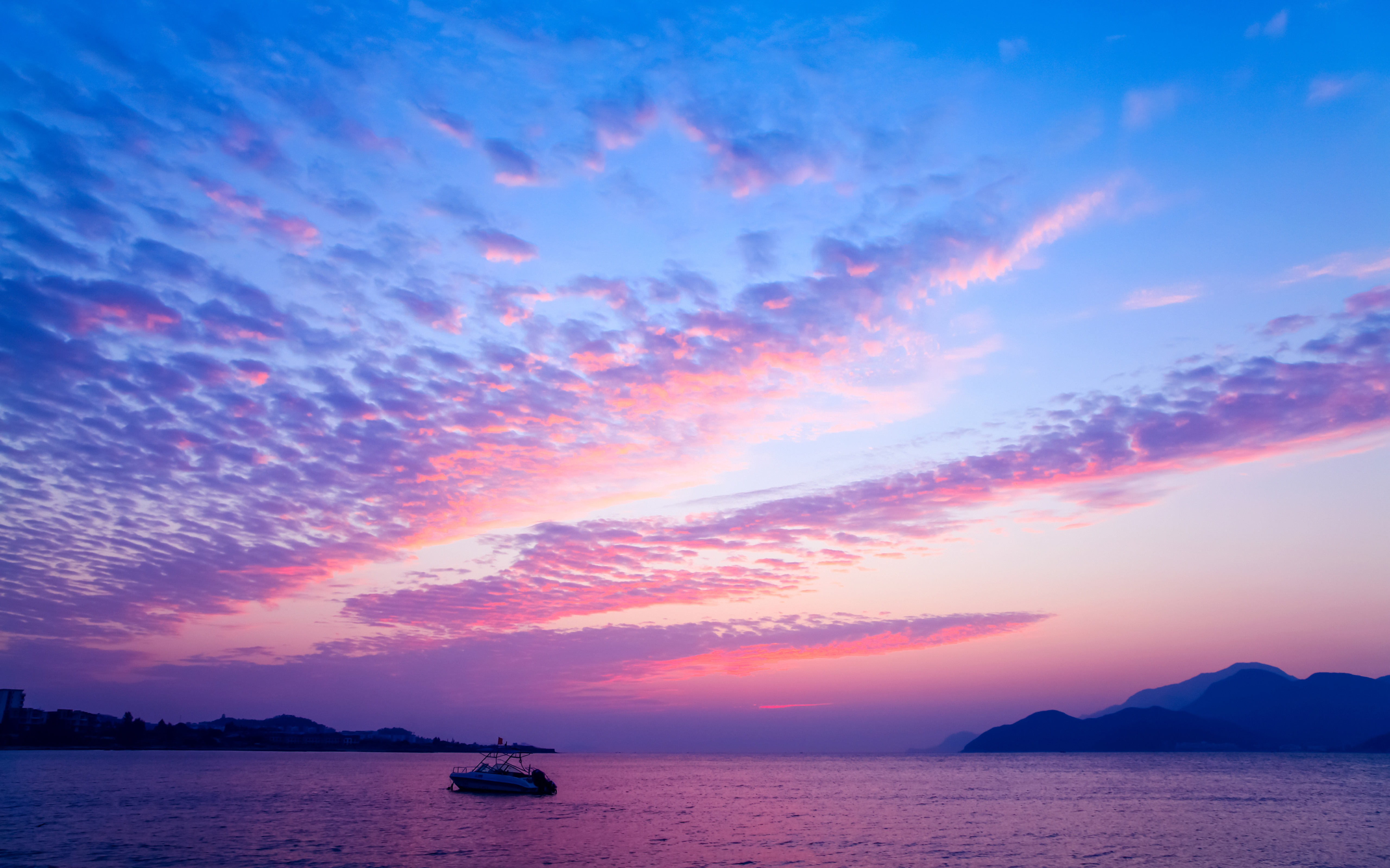Бесплатное фото Нежно-розовый закат на море