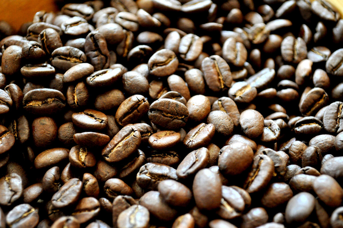 Scattered coffee beans close-up