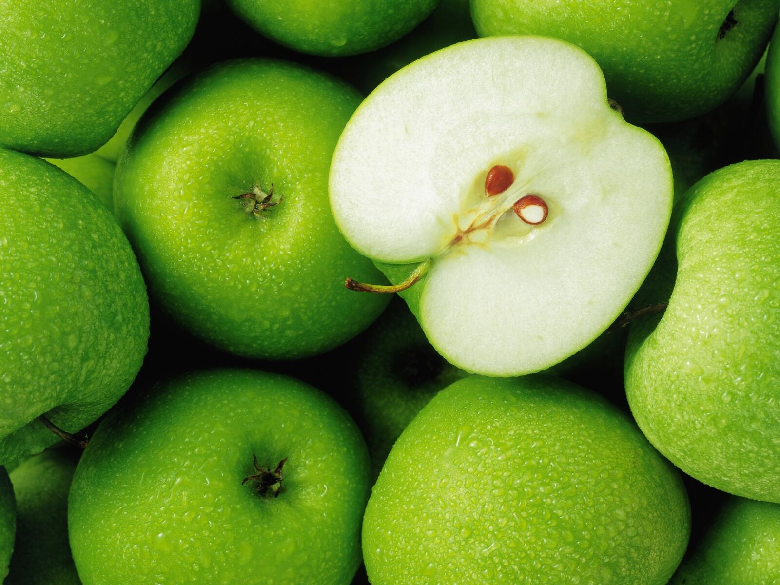 Бесплатное фото Зеленые яблочки