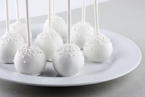 Delicious white cupcake pops