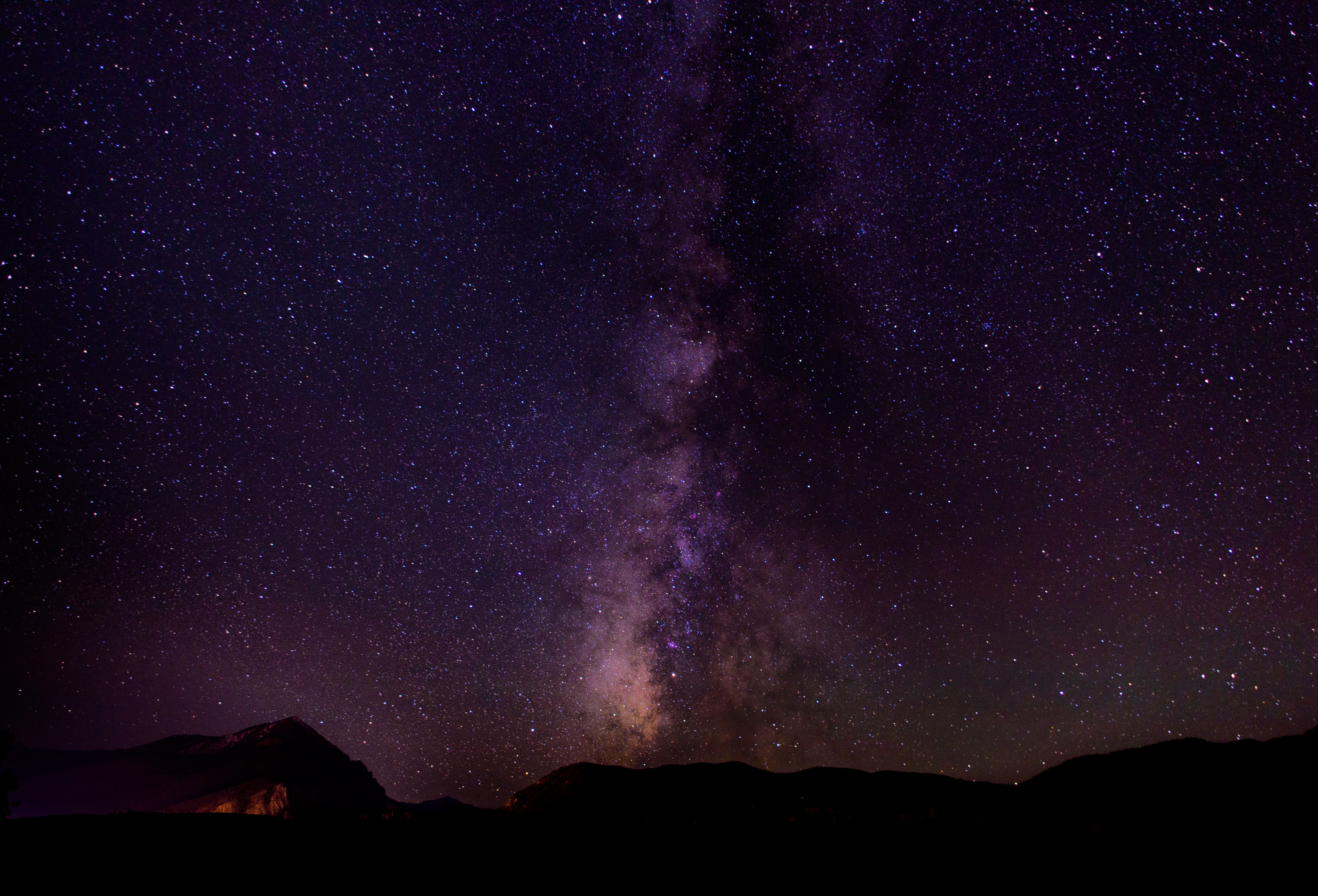 Бесплатное фото Ночная космическая пыль