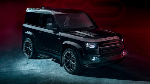 Black Land Rover Defender Urban XRS 2022
