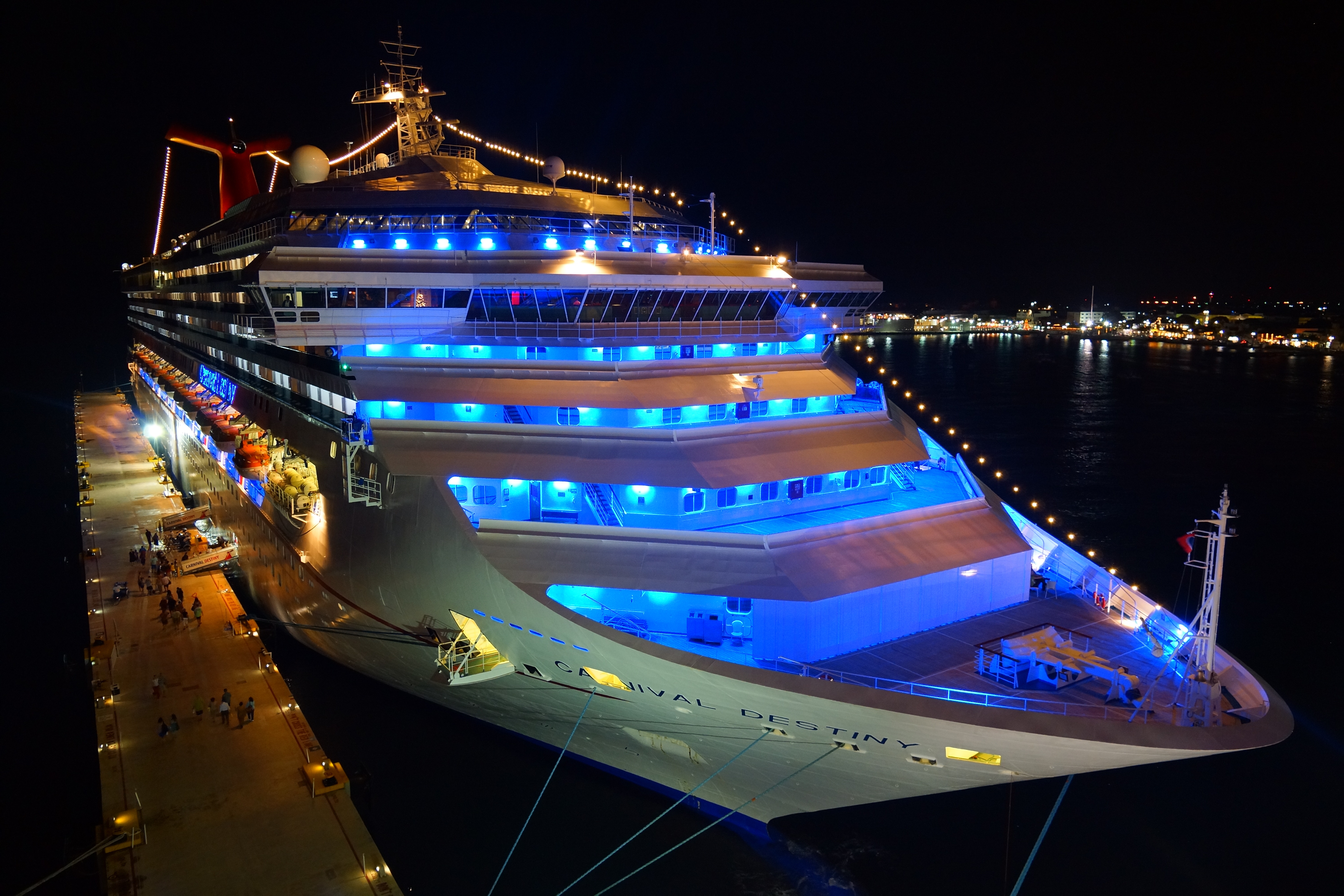 Free photo Large pleasure cruise ship