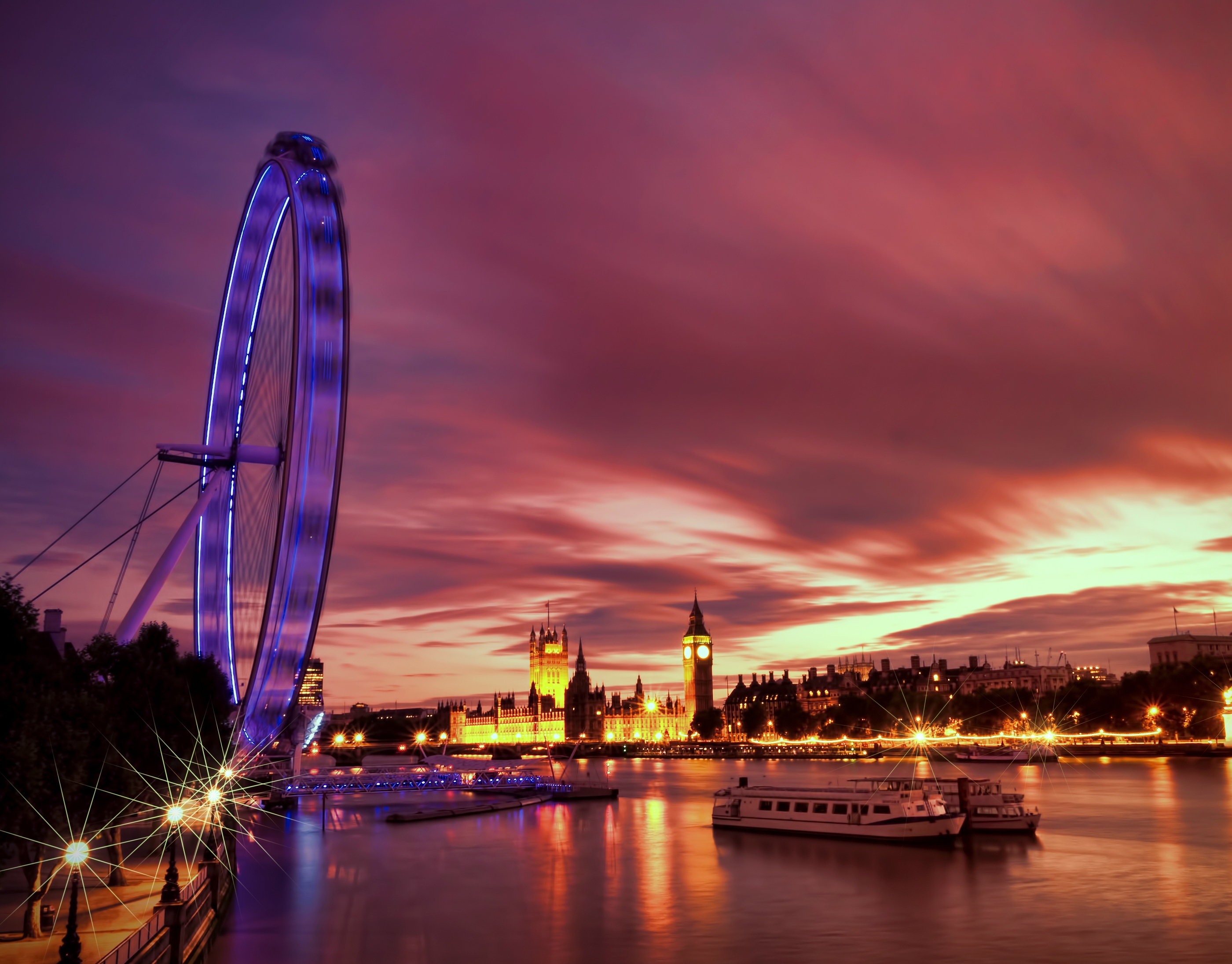 Free photo Ferris wheel in London
