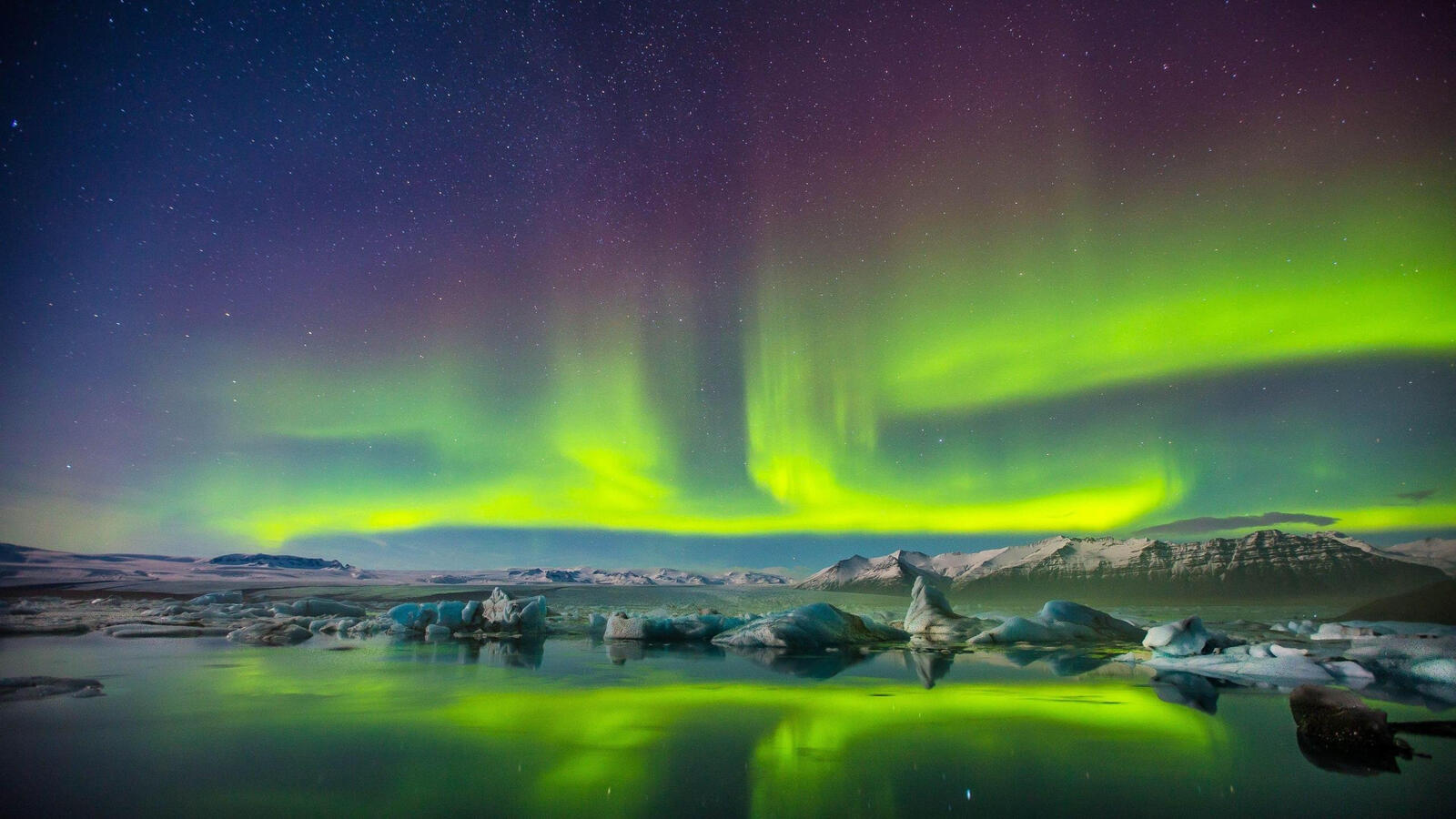 Обои обои aurora borealis северное сияние зелёный на рабочий стол