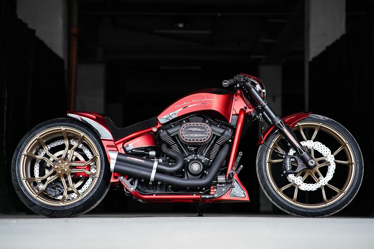 Red harley davidson motorcycle