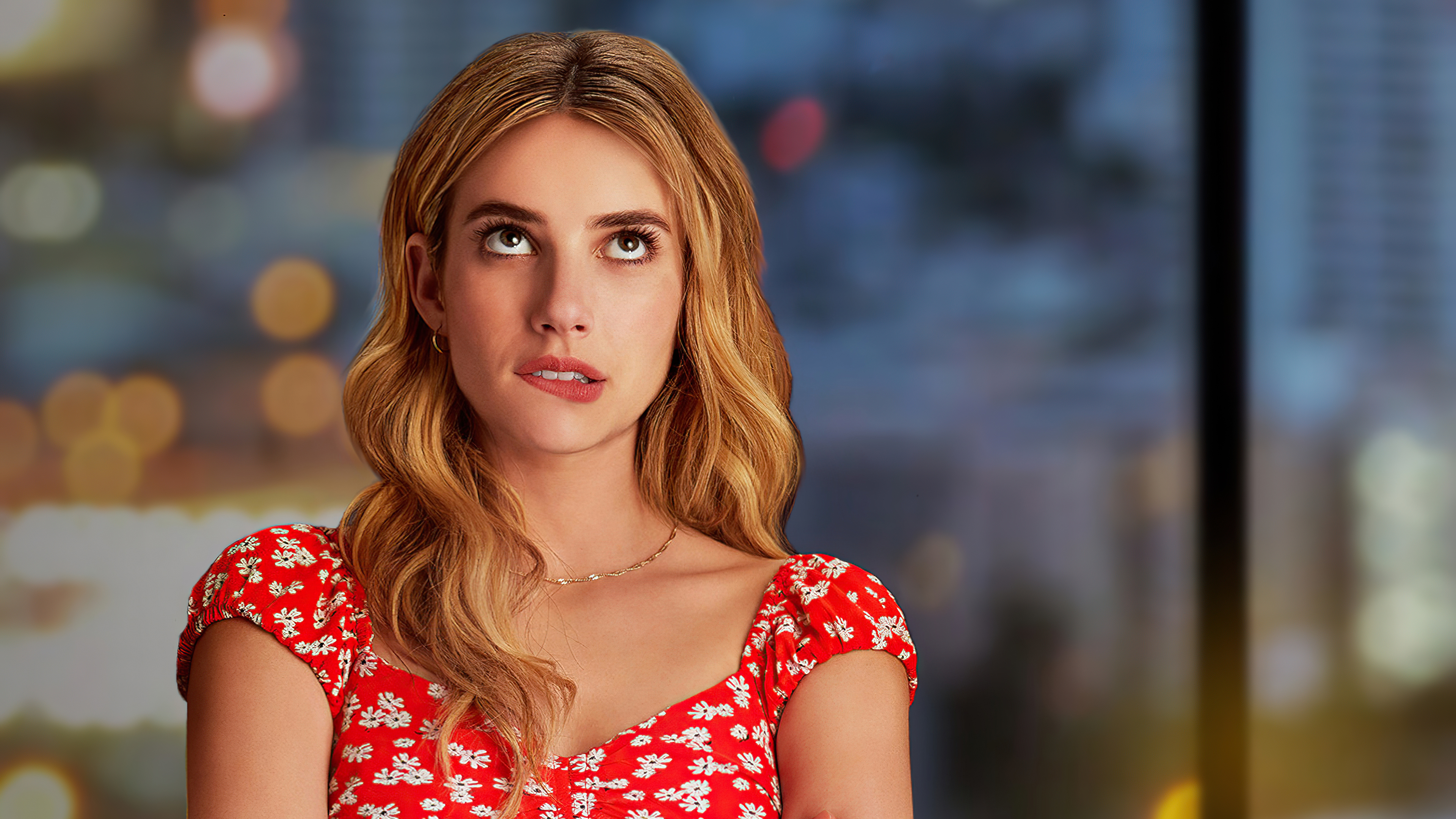 Free photo Portrait of the enigmatic Emma Roberts
