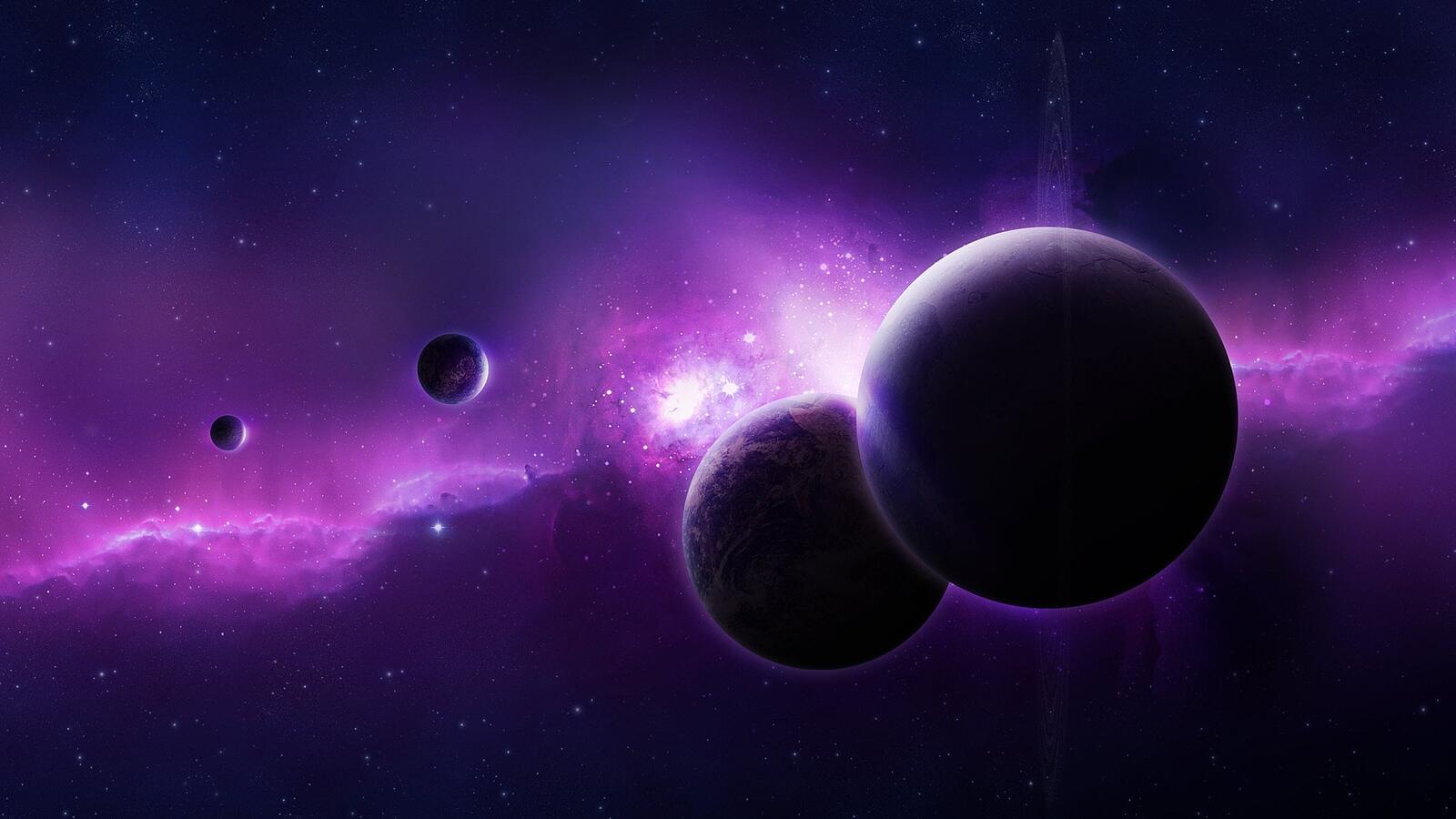 Бесплатное фото Красивая фиолетовая молния в космосе