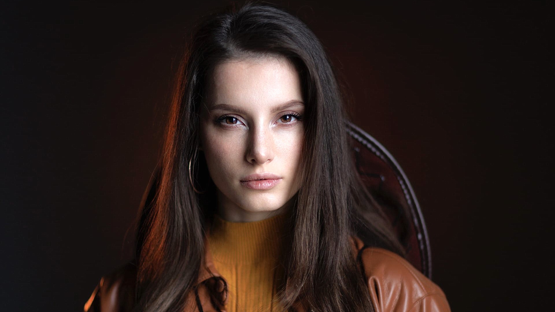 Free photo Portrait of modelTatiana Sorokina on a dark background