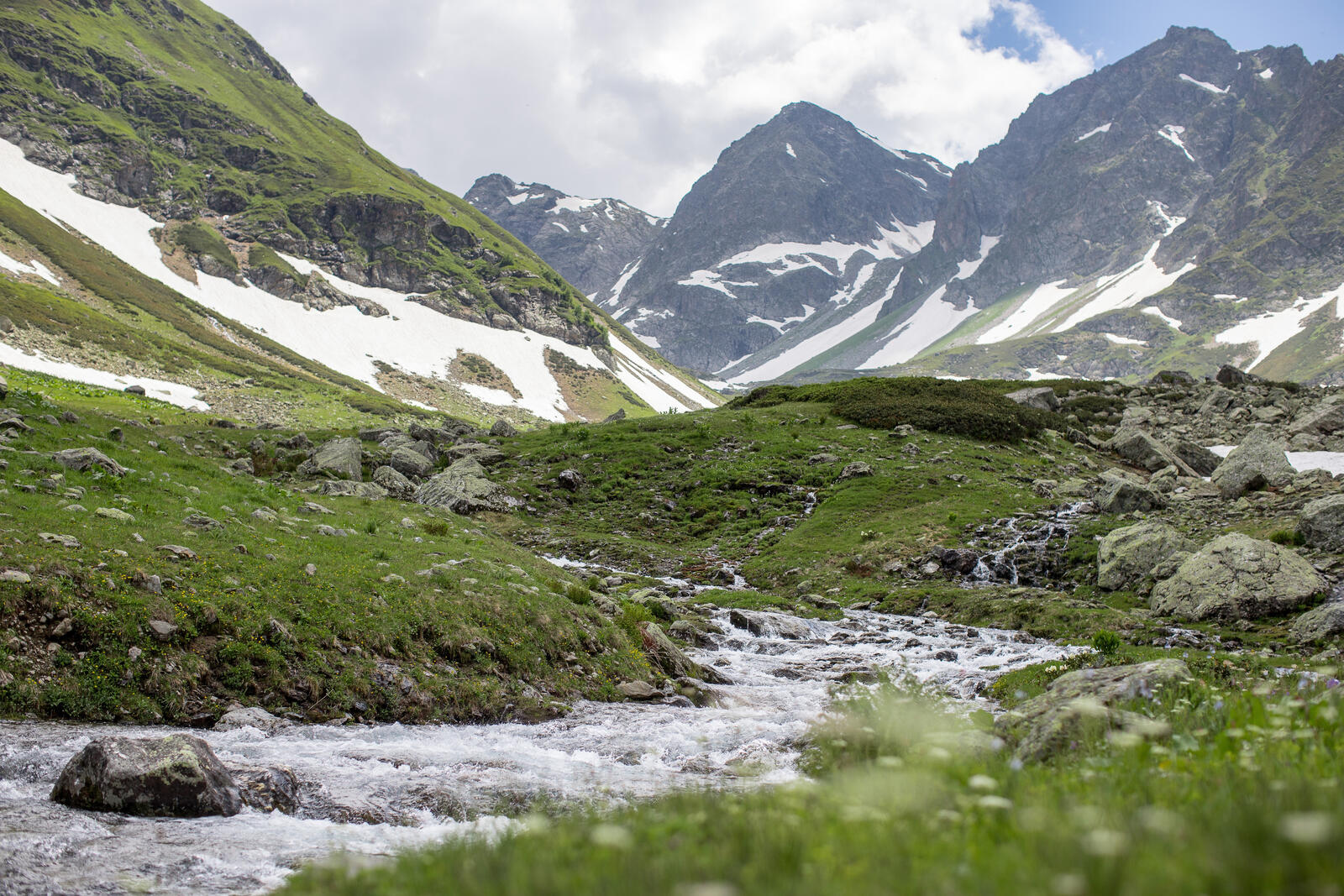 Wallpapers alpine meadows mountains landscape on the desktop