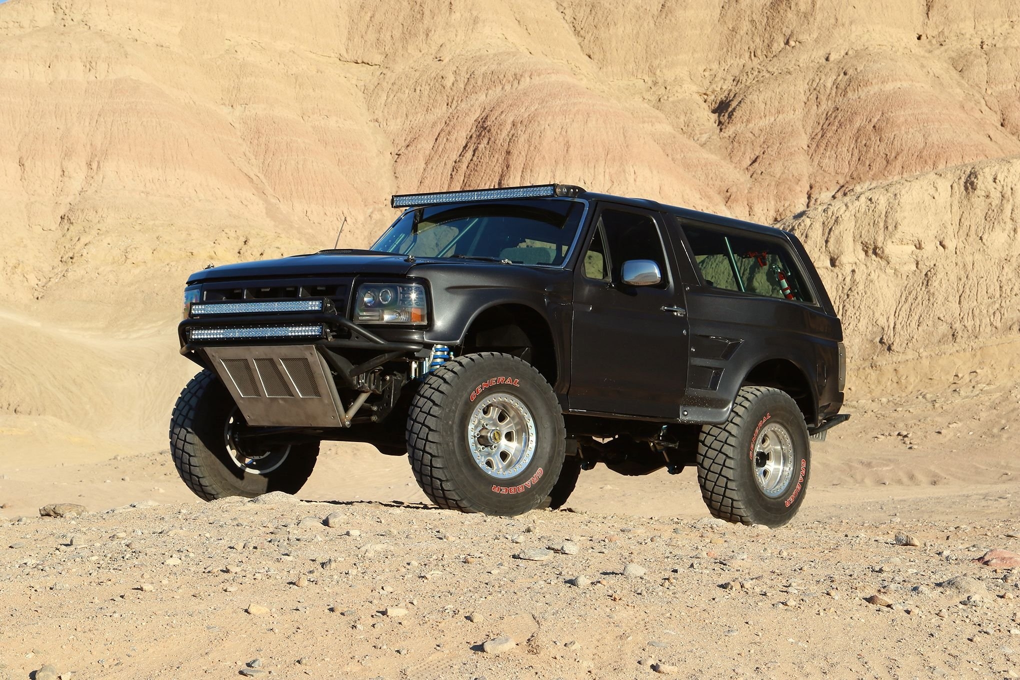 Tuned 1992 ford bronco.