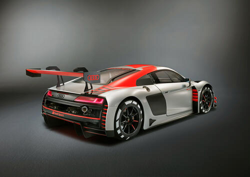 Sporty Audi R8 Lms, Audi R8 photographed from behind
