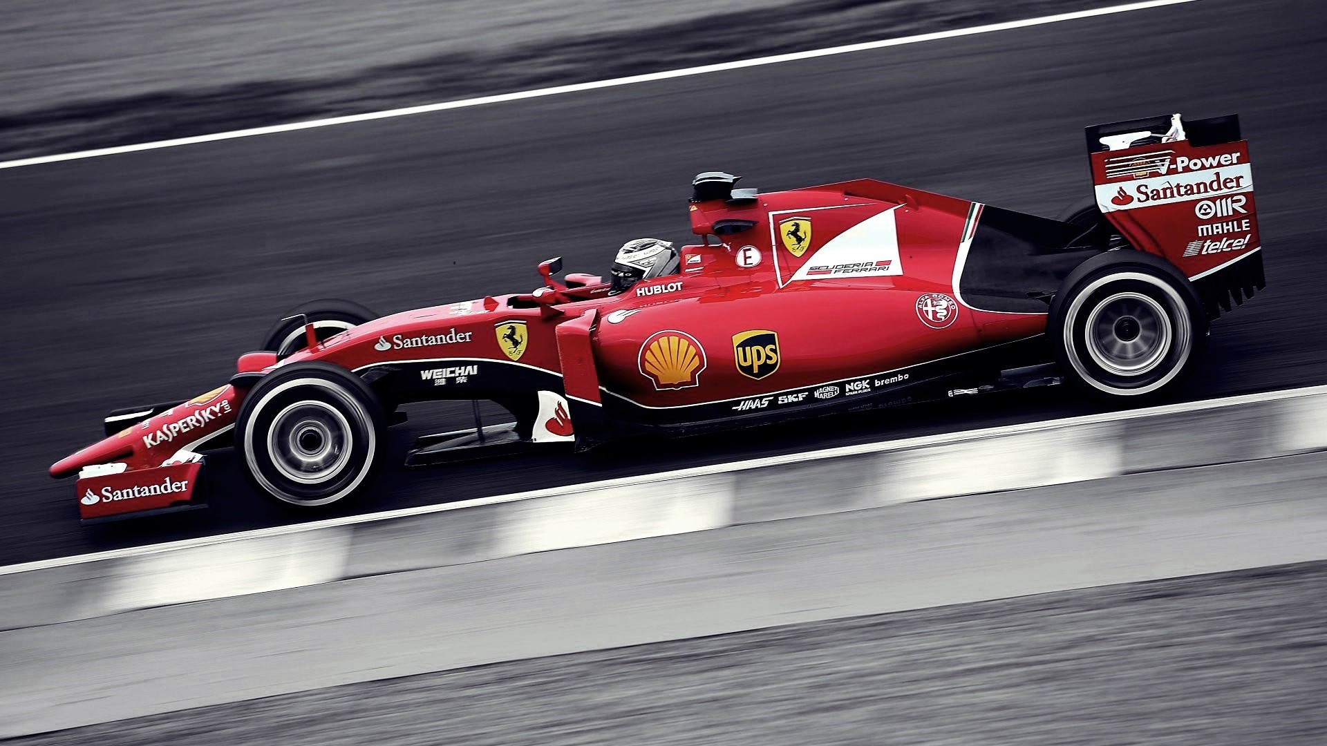 Бесплатное фото Ferrari F1 вид сбоку
