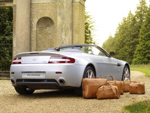 Aston Martin DBS coupe.