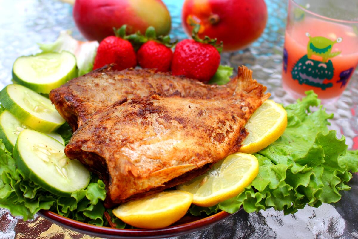 Fried fish and vegetables.