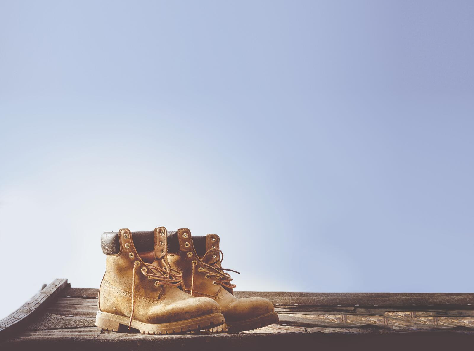Free photo Sand-colored work boots