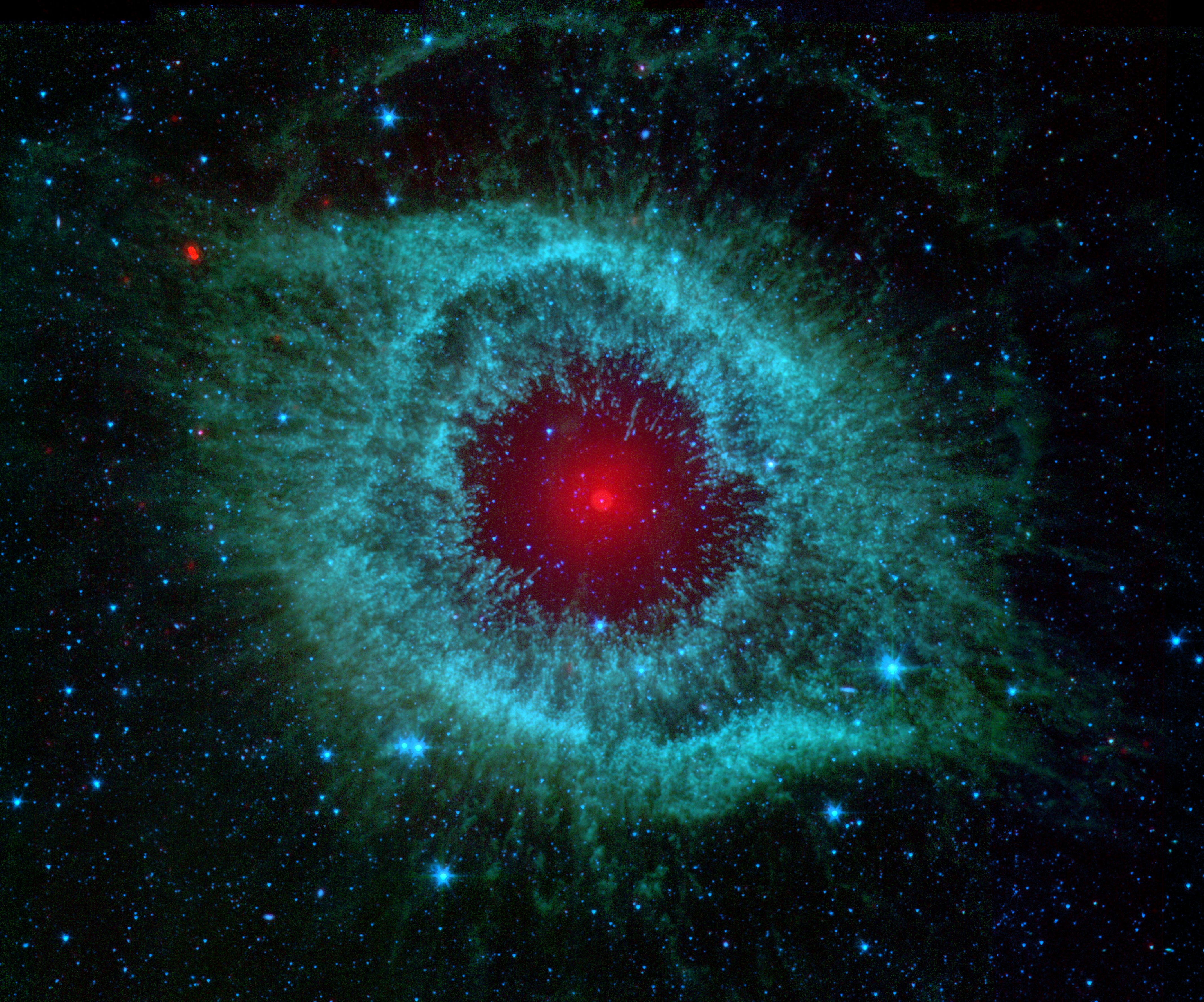Бесплатное фото Космическая пыль в виде глаза