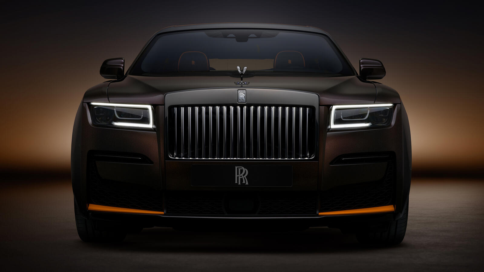 Бесплатное фото Rolls-Royce Black Badge Ghost