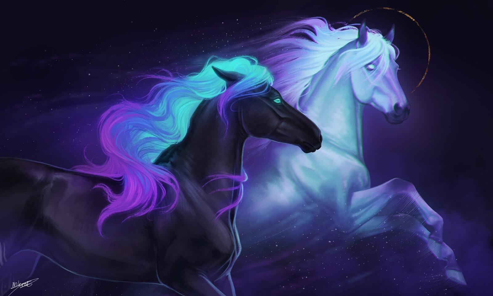 Бесплатное фото Фантастические кони бегут на темном фоне