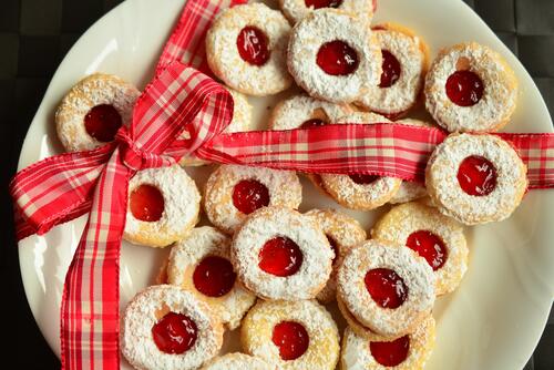 Cookies with jam filling