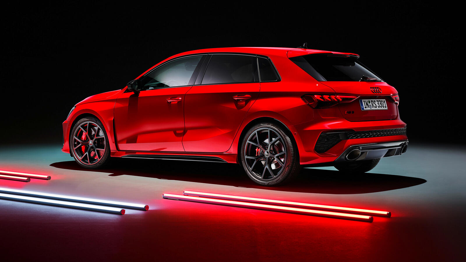 Free photo Red audi rs3